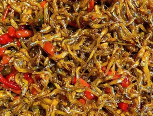 cá bống sông Trà có mùi vị đặc biệt nhờ sống tại khu vực có hệ sinh thái tự nhiên khác biệt